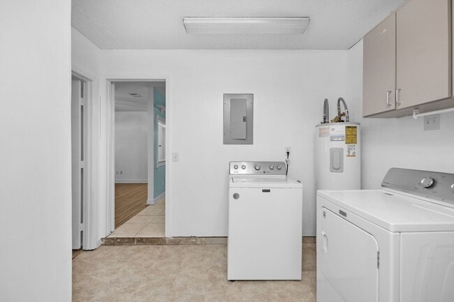 Building Photo - Pace 3BR Home with Bonus Room, Patio Gazeb...