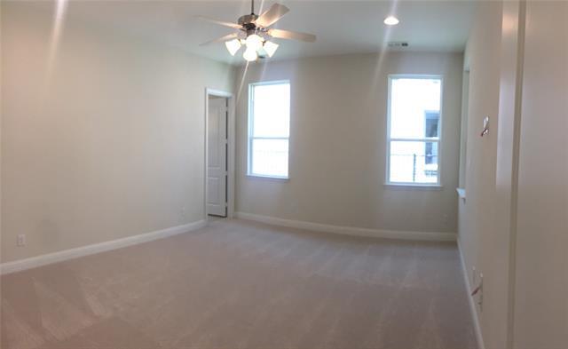 Building Photo - 6824 Royal View Dr
