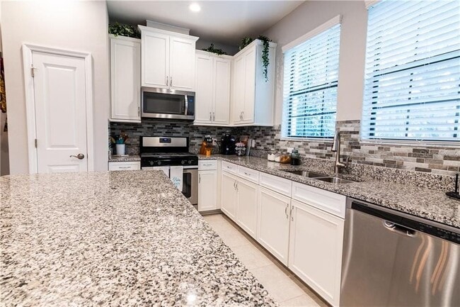 Building Photo - 5711 Colony Glen Rd