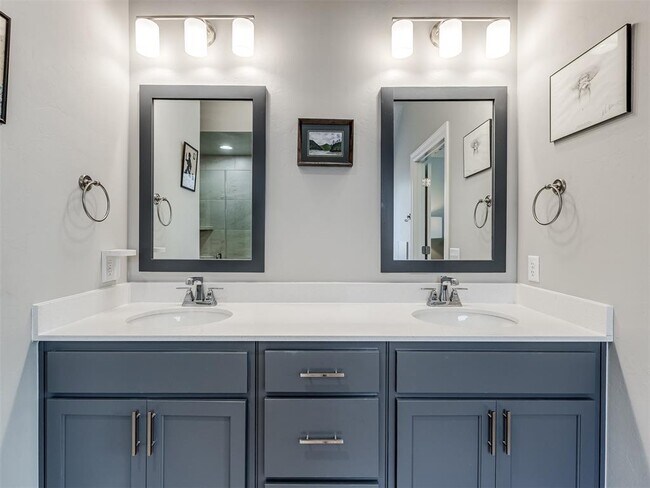 Building Photo - 9209 Anaum Ln