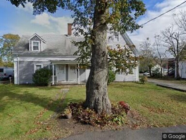 Building Photo - 42-46 School Street