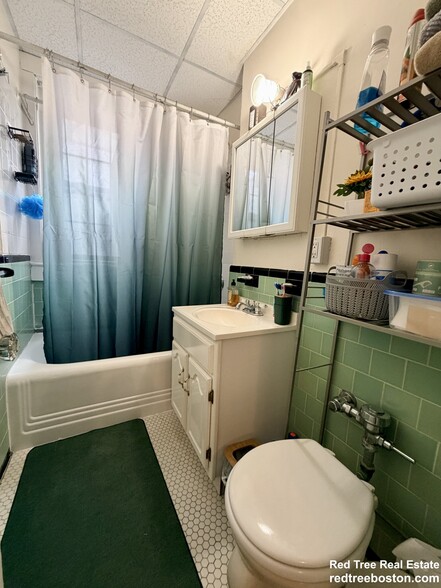 Building Photo - 90 Kilsyth Rd