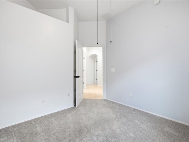Building Photo - Spacious 3-Bedroom Home with Open Layout & Modern Comforts!