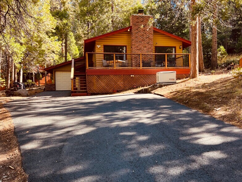 Building Photo - 1637 Rawhide Dr