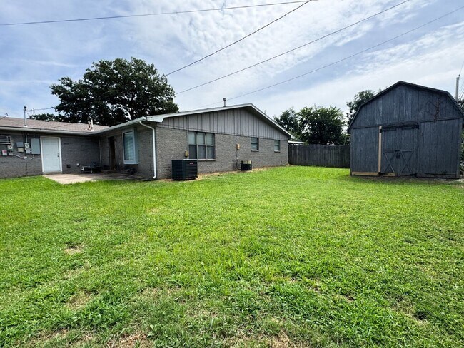 Building Photo - Spacious 4-Bedroom Home with Solar Savings, Modern Upgrades, and Workshop Space
