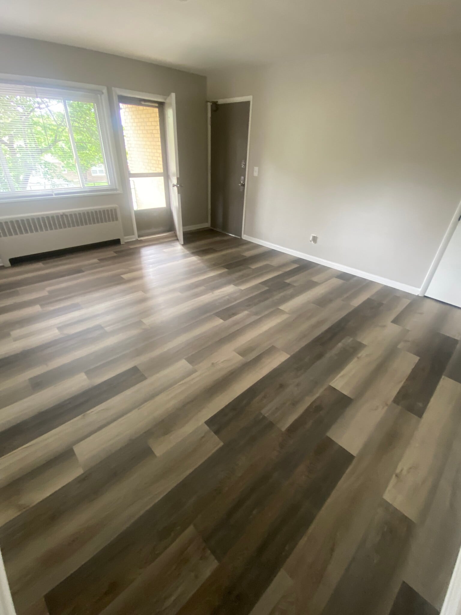 Building Photo - 3608 Schwartze Ave