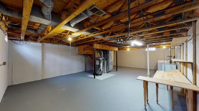 Building Photo - 3008 Bolgos Cir