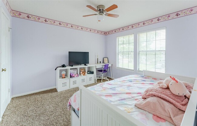 Building Photo - 3022 Norwich St