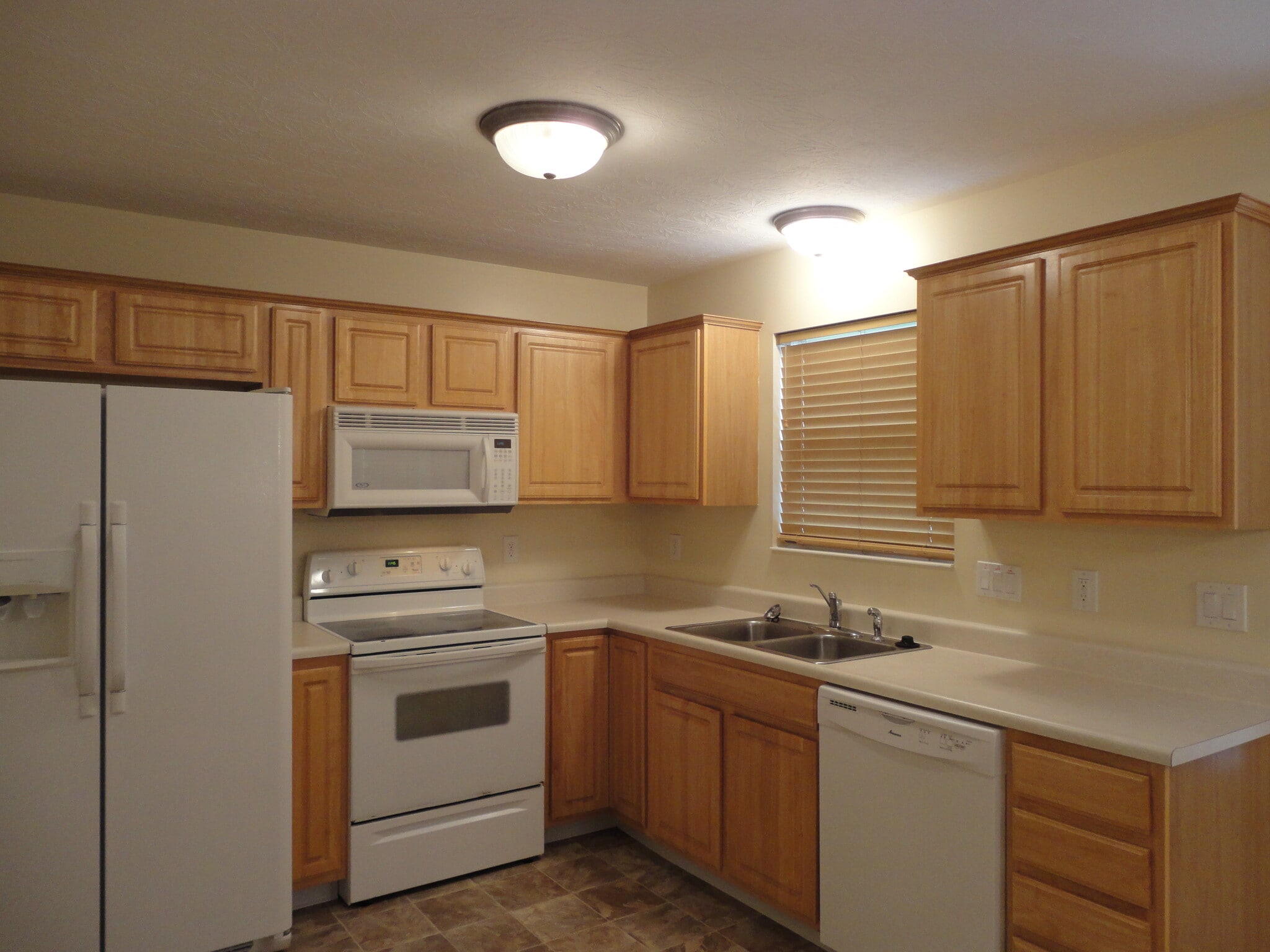 Building Photo - 8510 Ethan Ct