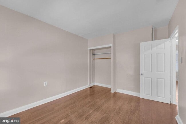 Building Photo - 315 Burlington Ave