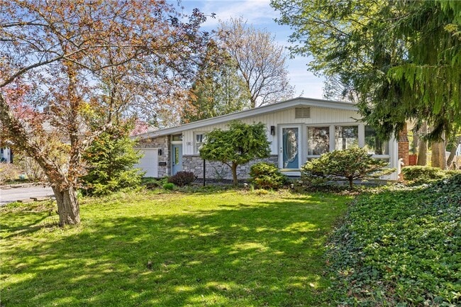 Building Photo - 130 Brooklawn Dr