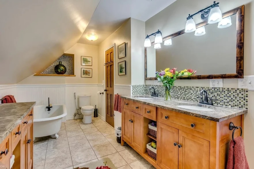 Building Photo - 4021 N Francisco Ave