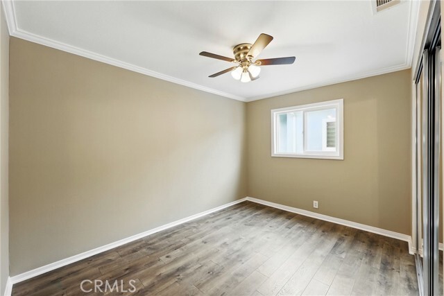 Building Photo - 5012 Seashore Dr