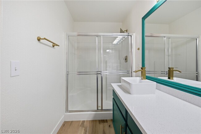 Building Photo - 315 Seine Way