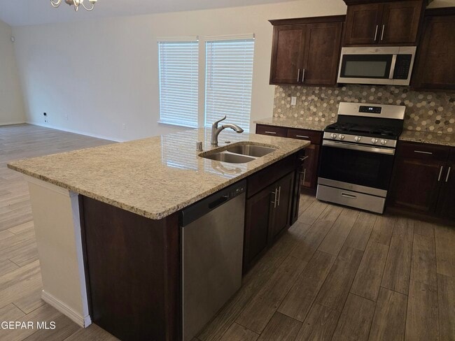 Building Photo - 13813 Sky Harbor Ave