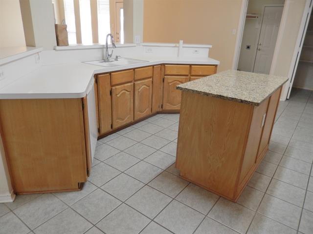 Building Photo - 2717 Creek Valley Dr