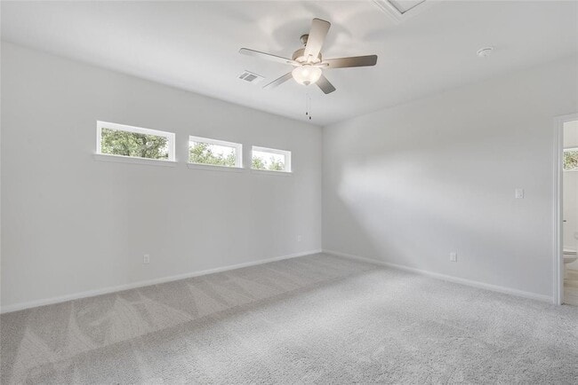 Building Photo - 126 Reveille Dr