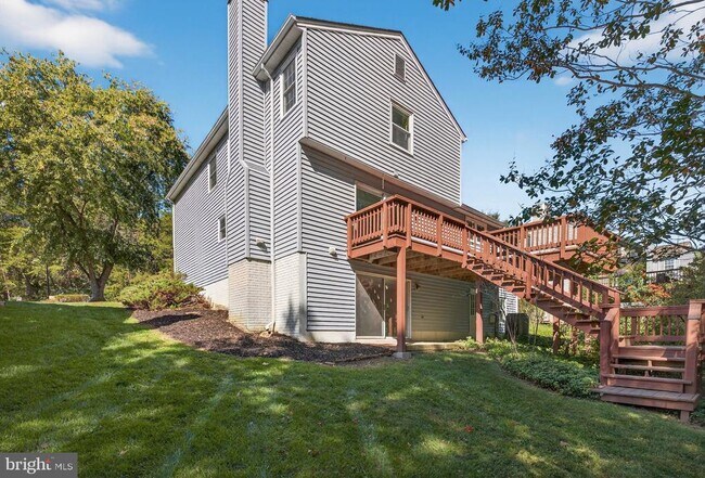 Building Photo - 8537 Hooes Rd