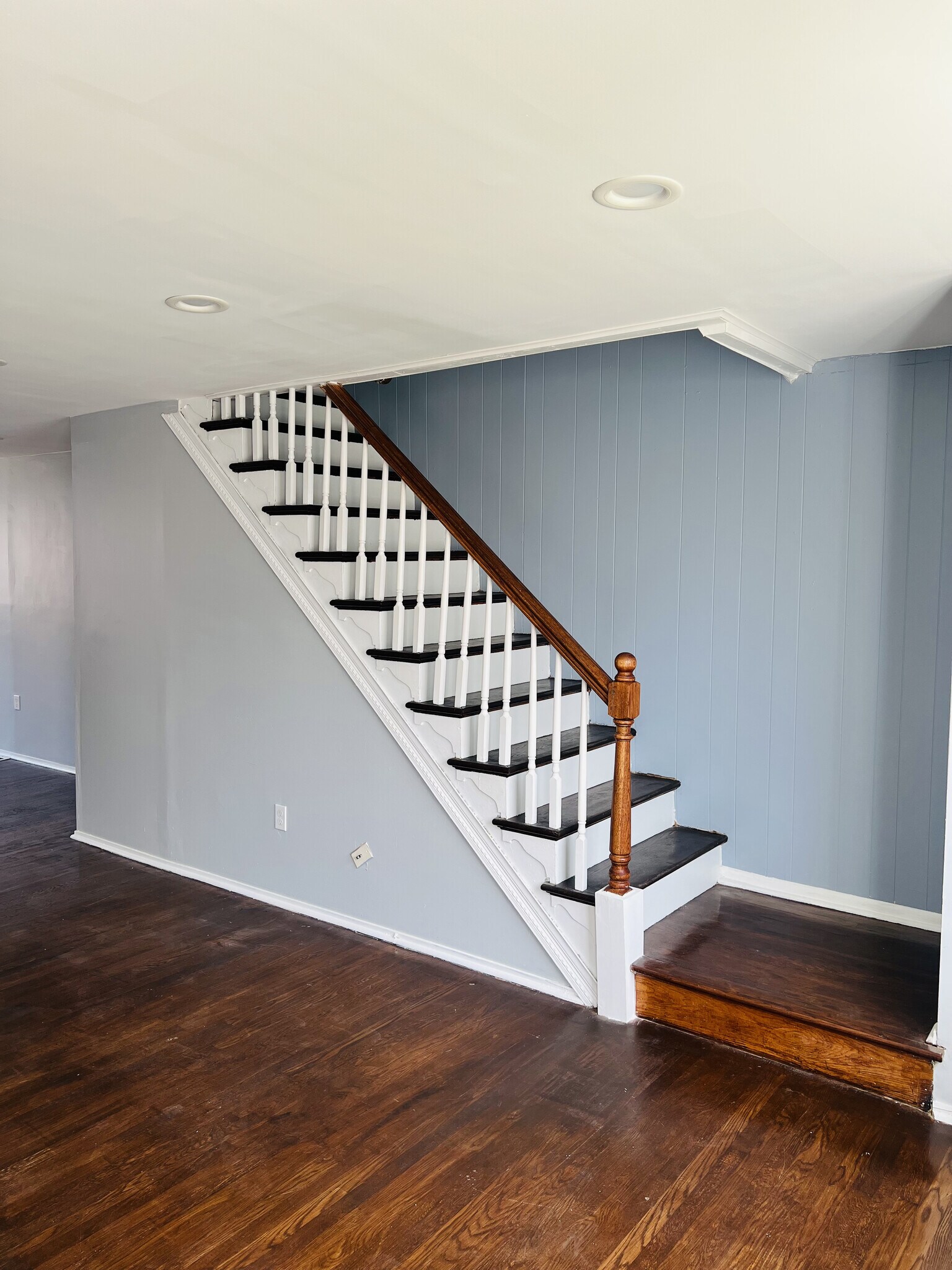 Staircase - 130 Spring Valley Rd