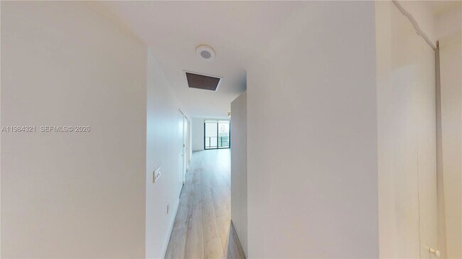 Building Photo - 55 SW 9th Ave