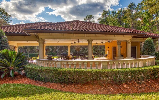 Building Photo - 2 Bedroom 2 Bathroom 55+ Community