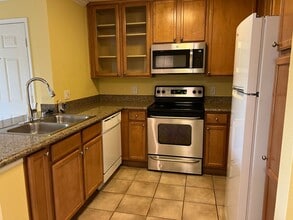 Building Photo - Magnificent 1 Bedroom Condo in Triana in Corona Ranch
