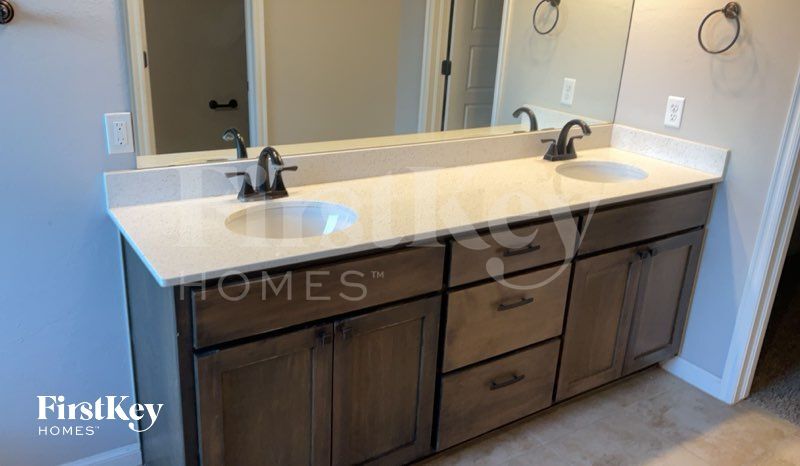 Building Photo - 4233 NW 154th St