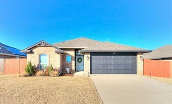 Building Photo - 10505 Turtle Back Dr