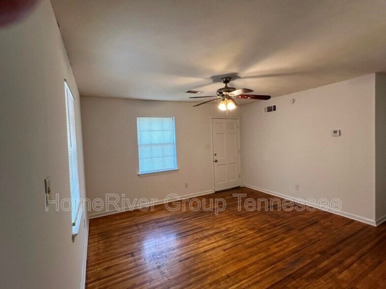 Building Photo - 451 Marlowe Ave