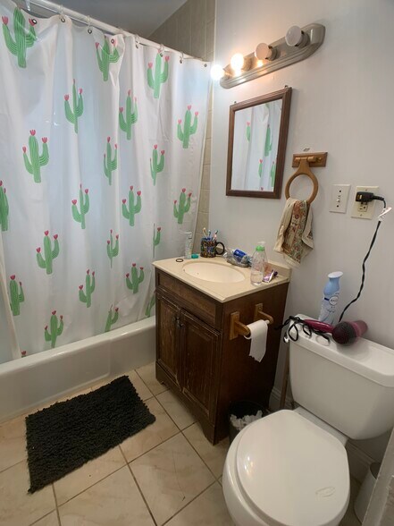 Building Photo - 1157 Commonwealth Ave