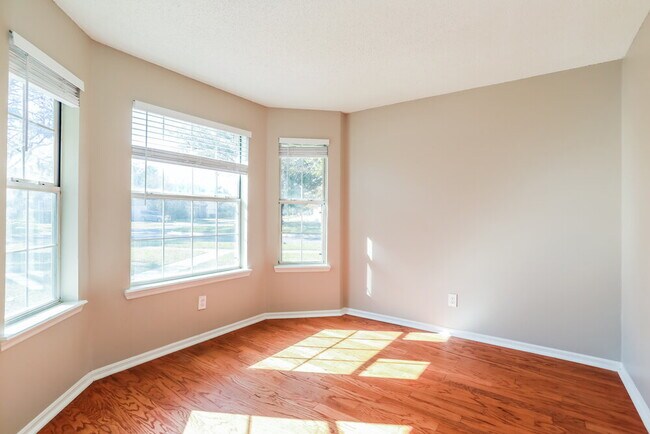 Building Photo - 8857 Spring Harvest Ln E