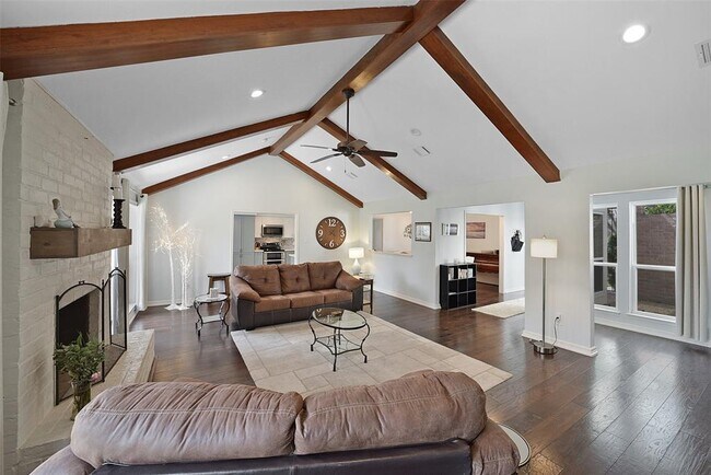 Building Photo - 1411 Cedar Pass Ct