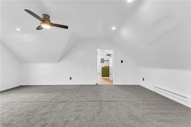 Building Photo - 10222 Parkgate Ave