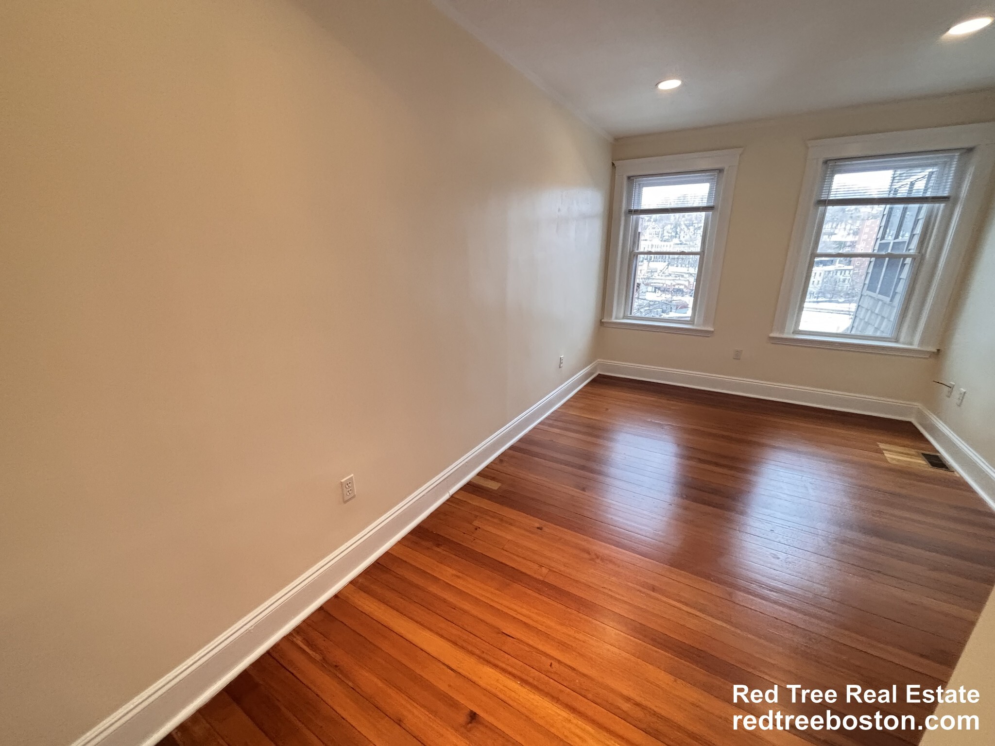 Building Photo - 191 Winthrop Rd