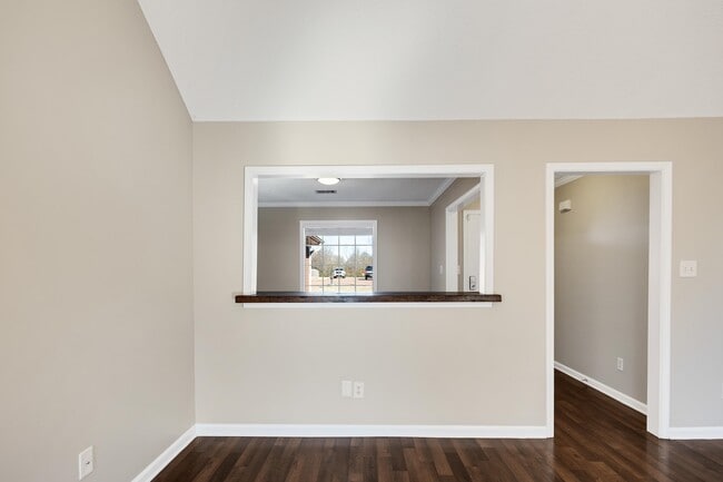 Building Photo - 7775 Shadow Elm Ln
