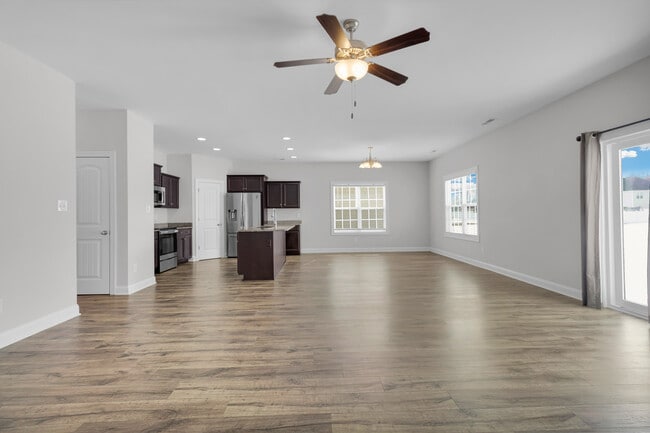 Building Photo - 1000 Abby Leigh Ave