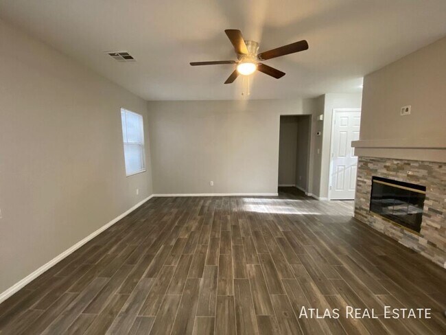 Building Photo - 6246 Apple Orchard Dr
