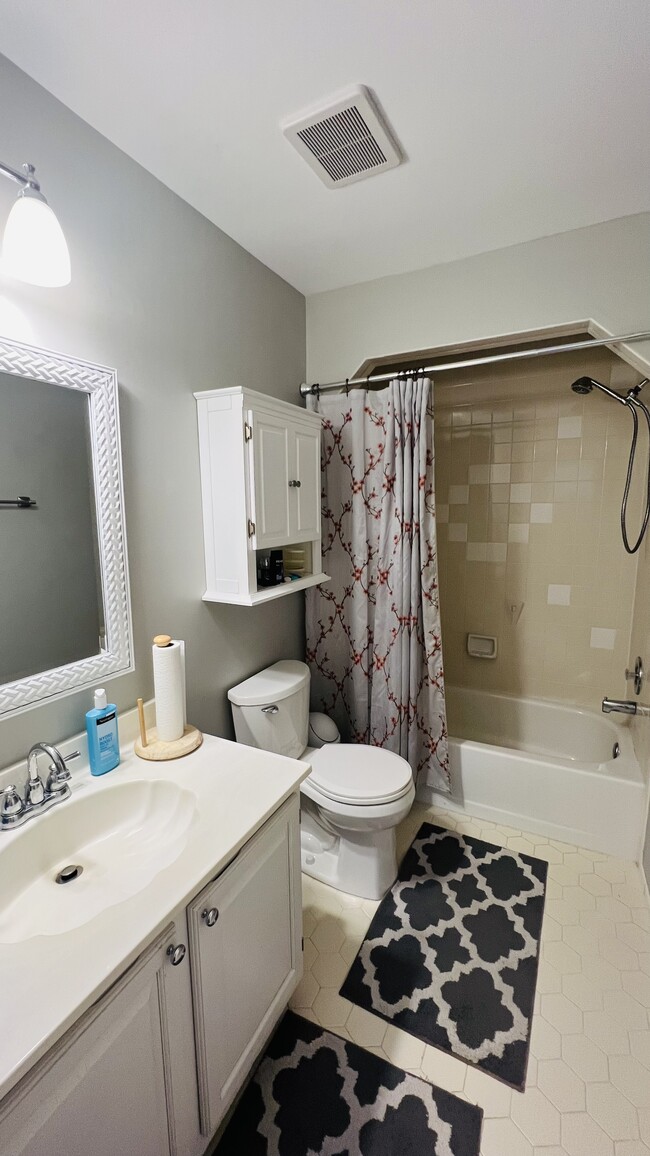 Building Photo - 12480 Sweet Leaf Ter