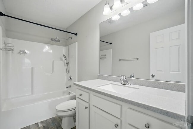 Building Photo - 720 Diamond Loop