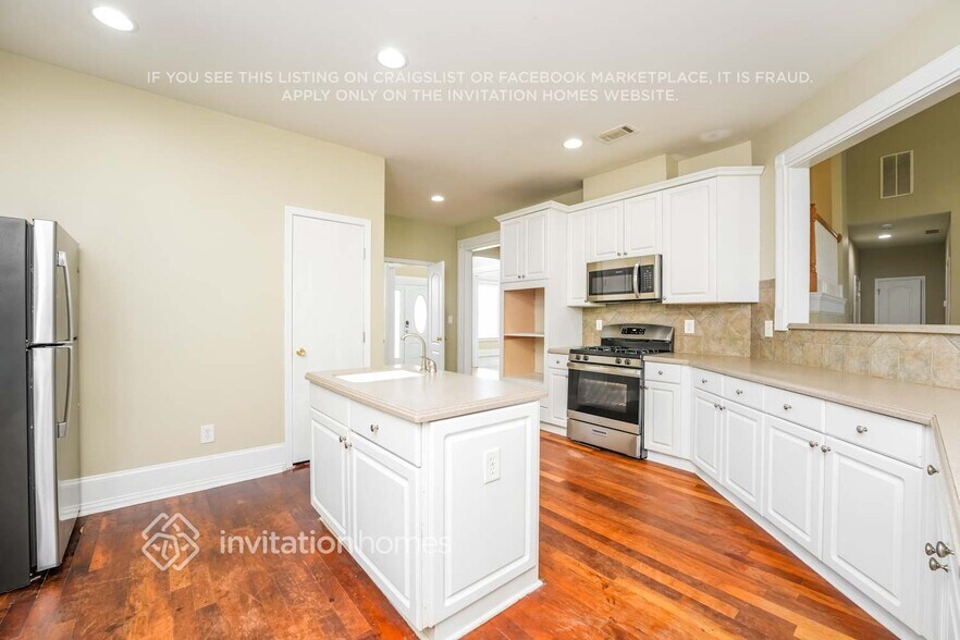 Building Photo - 1704 Rising View Cir