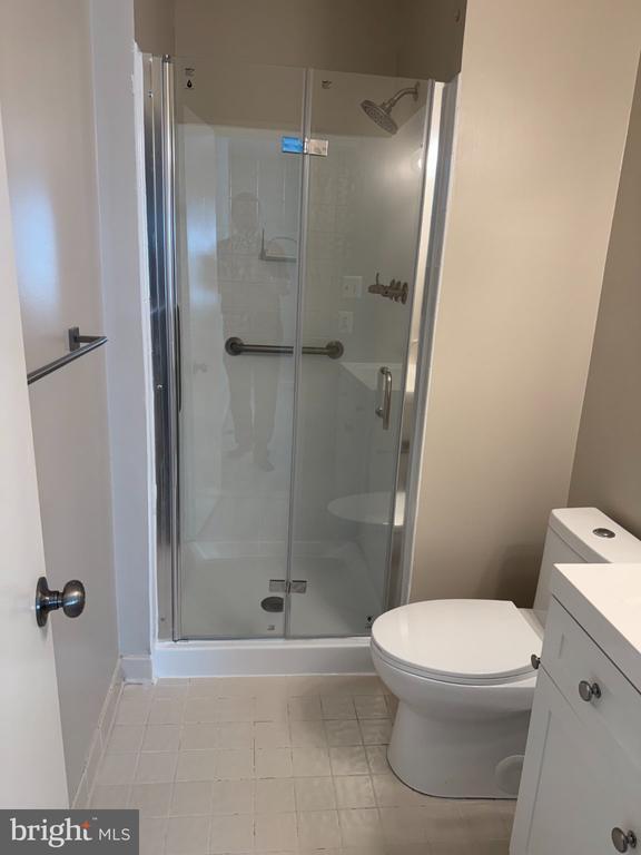 Building Photo - 15603 Ambiance Dr