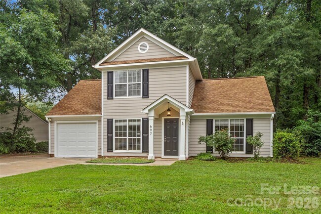 Building Photo - 697 Rebecca Jane Dr