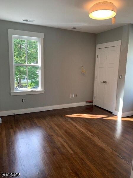 Building Photo - 68 Caldwell Pl