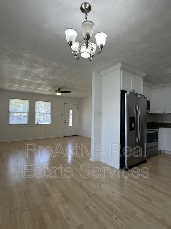 Building Photo - 905 Tifton St