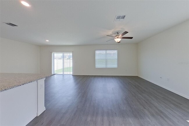 Building Photo - 32150 Katelin Cir
