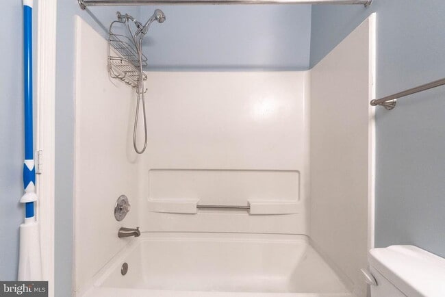 Building Photo - 8813 Ritchboro Rd