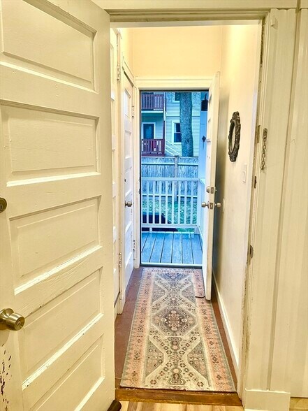 Building Photo - 53 Montvale St