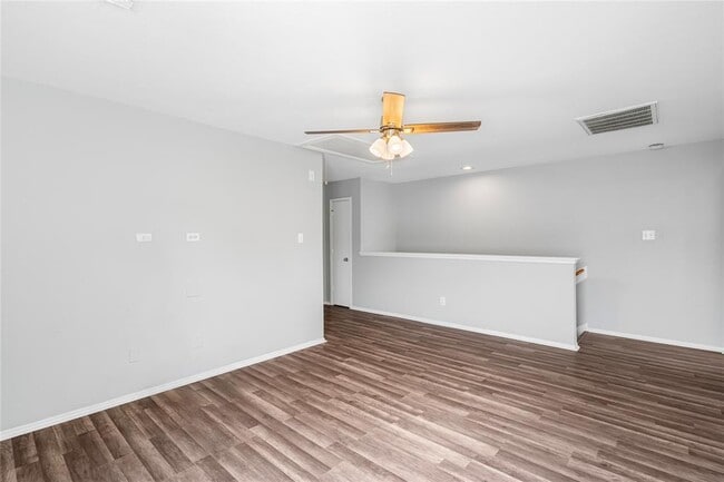 Building Photo - 11307 Sugar Bowl Dr