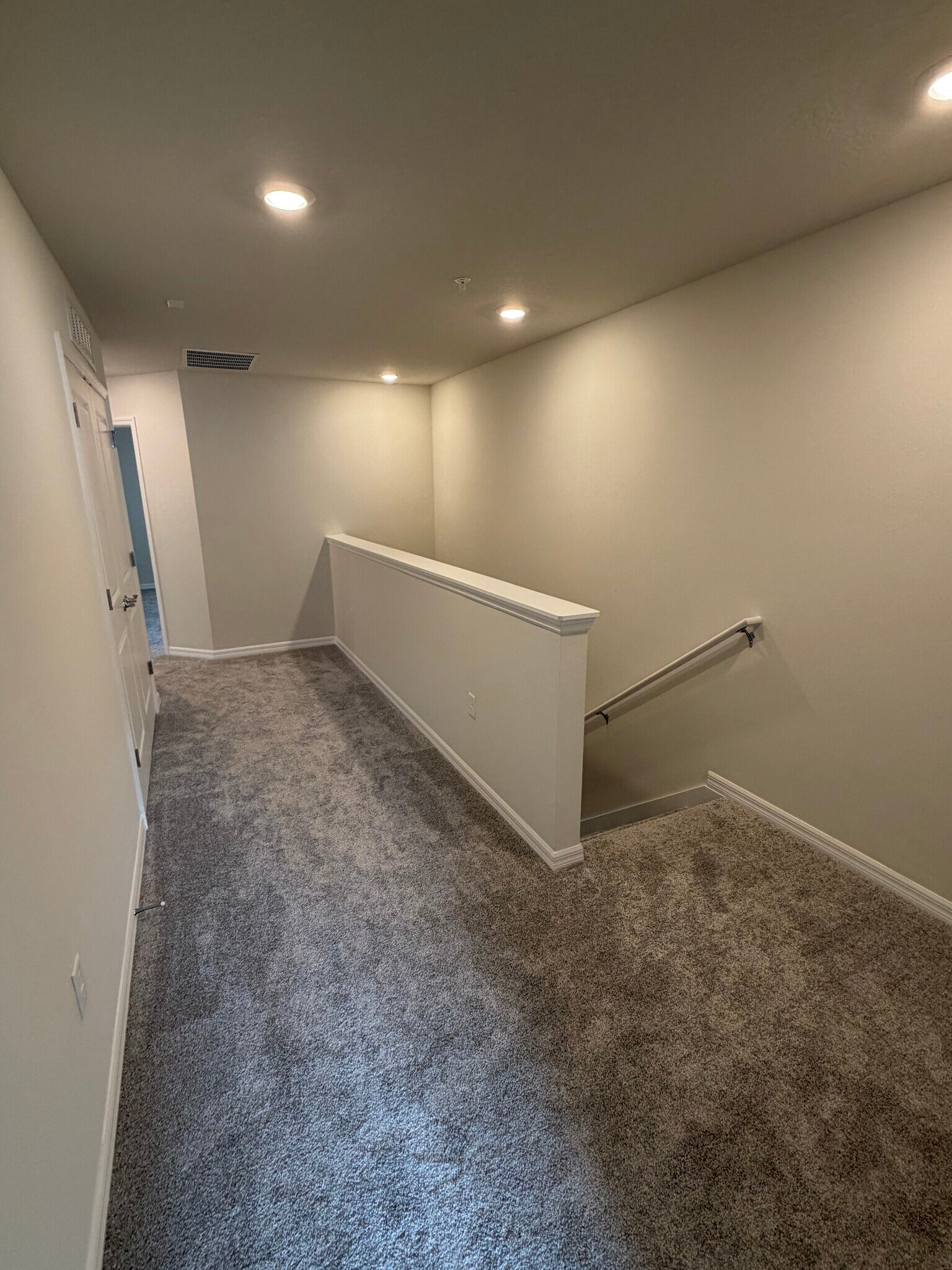 Building Photo - 110 Violet Vine Ln