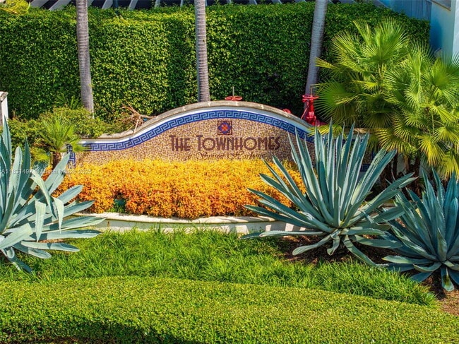 Building Photo - 1415 Sunset Harbour Dr